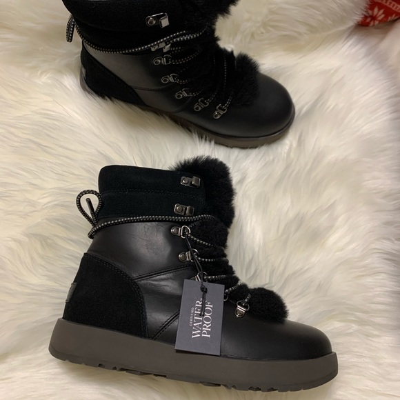COPY - UGG Viki Waterproof Black Boot 7.5 - Picture 5 of 11